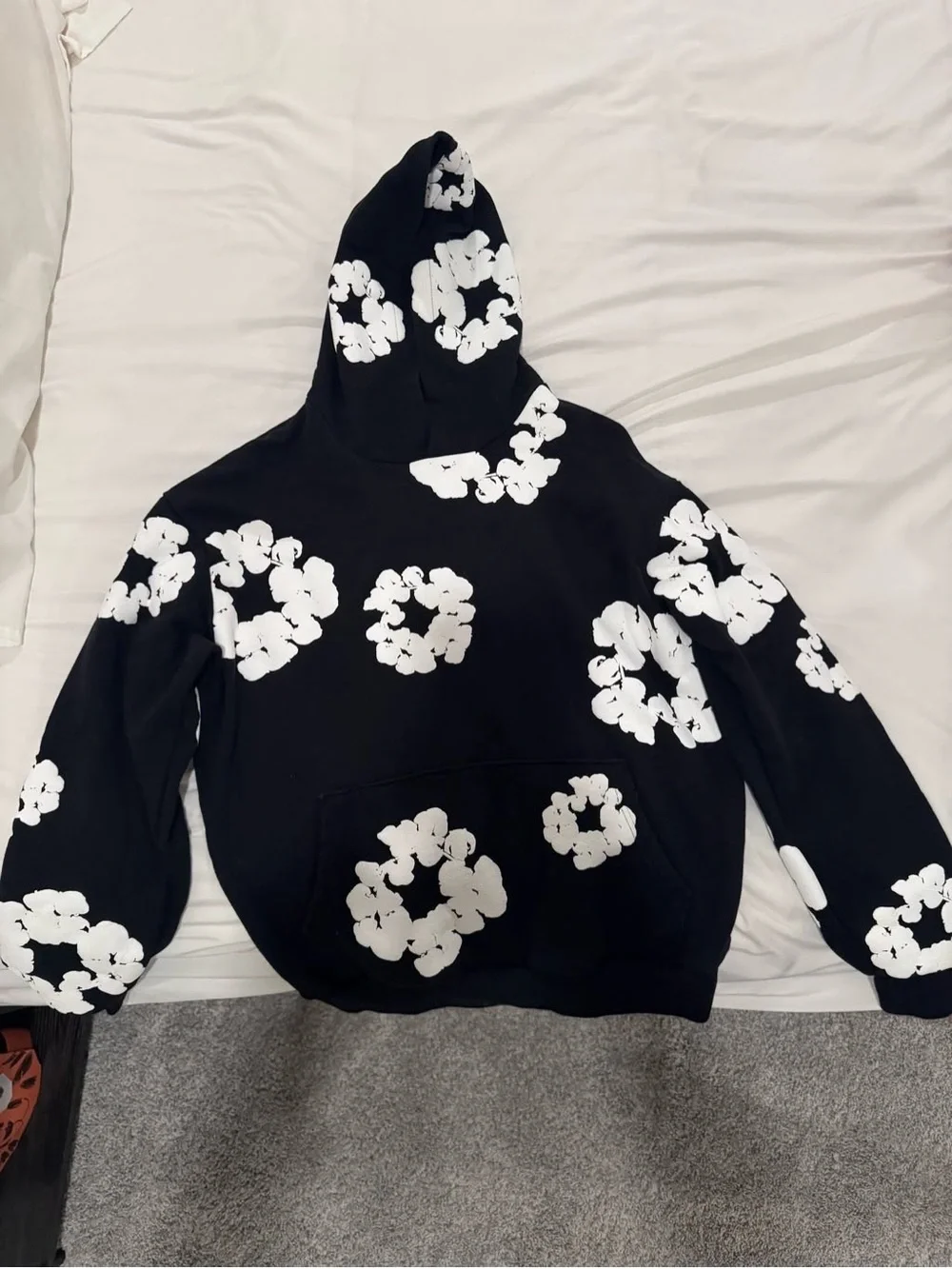1822 Denim Black Hoodie with White Floral Clusters